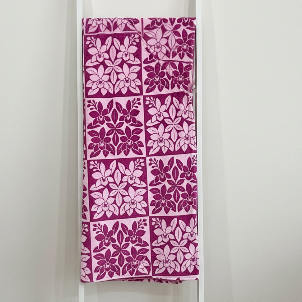 Large: Berry Heirloom/Island Pink Hibiscus Minky Blanket