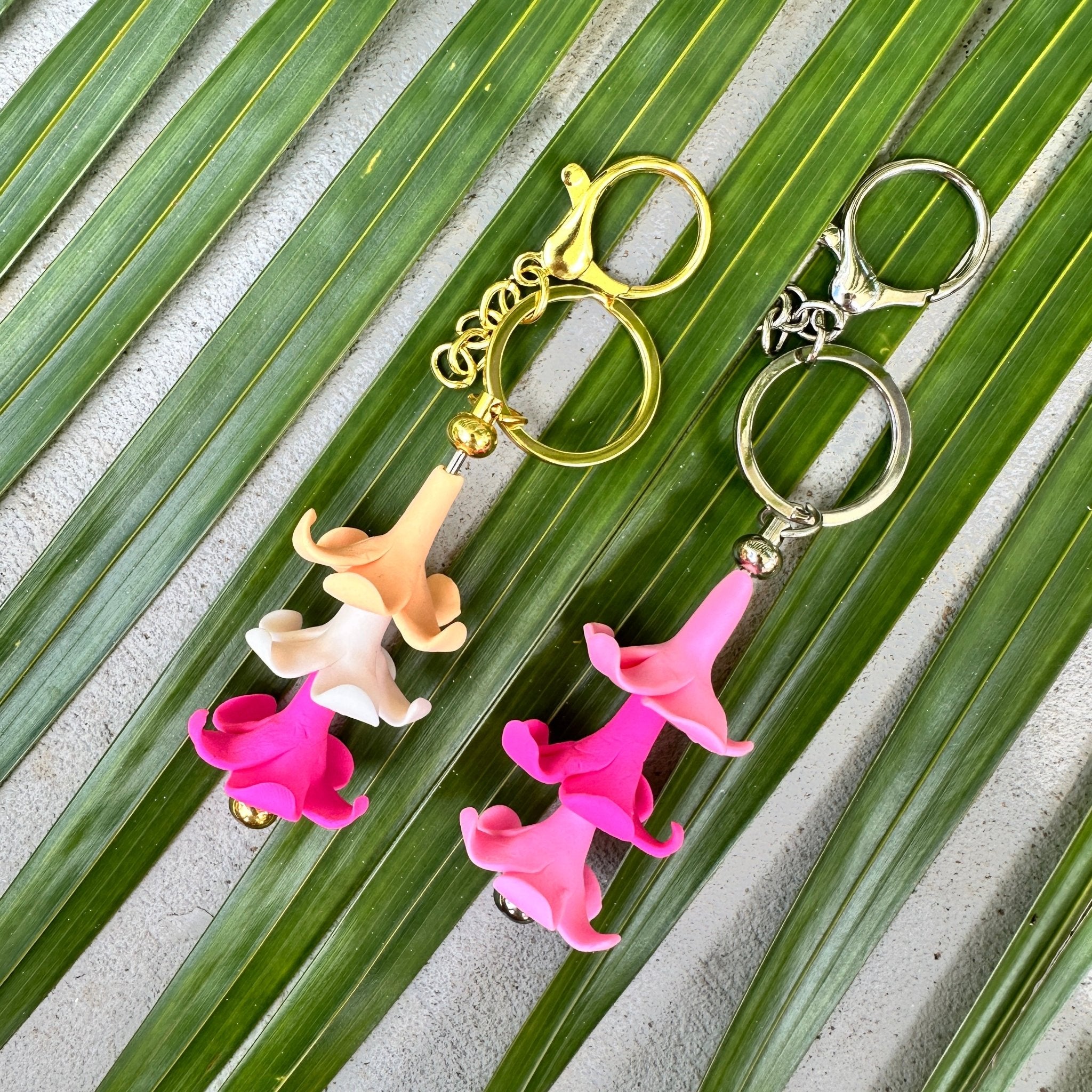 Pretty In Pink Puakenikeni keychain - Sweet Sweet Honey Hawaii