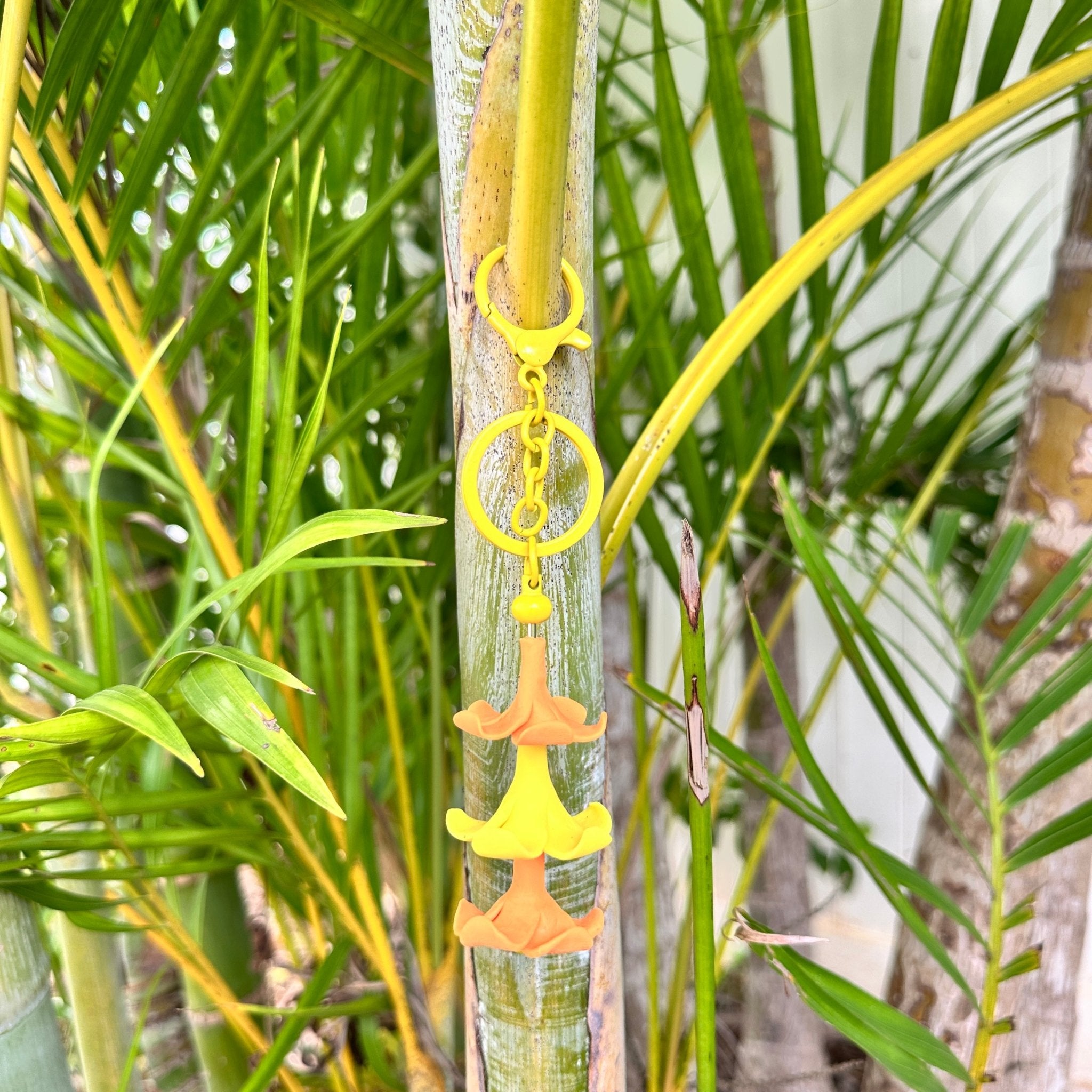 Puakenikeni Colored keychain - Sweet Sweet Honey Hawaii