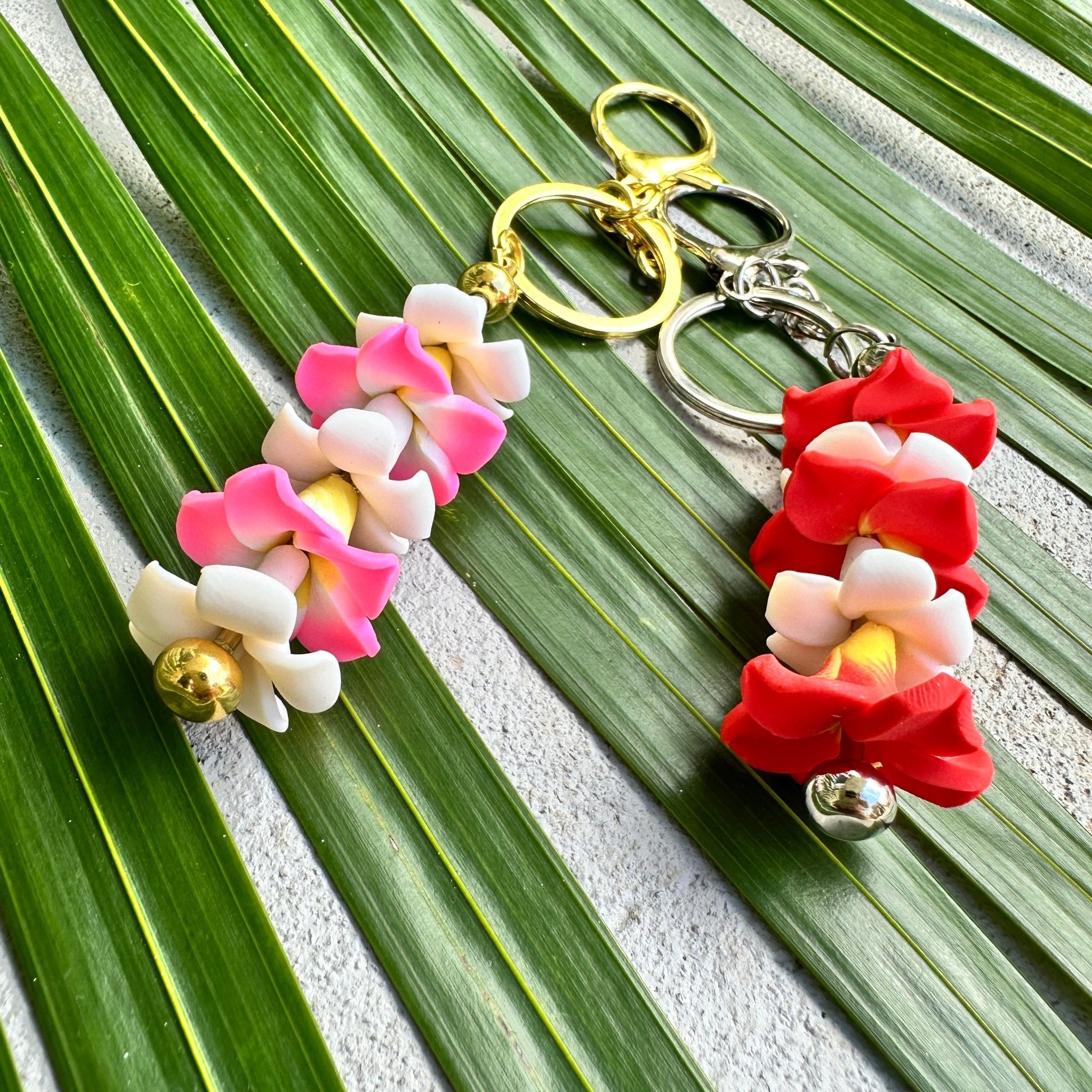 Puakenikeni keychain - Sweet Sweet Honey Hawaii