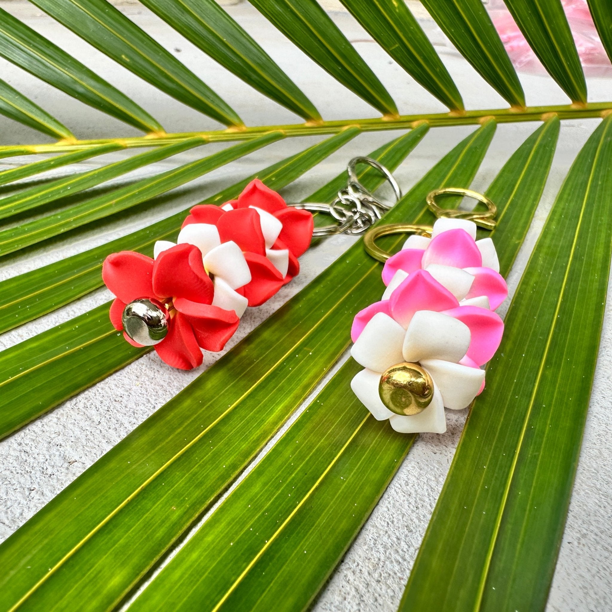 Puakenikeni keychain - Sweet Sweet Honey Hawaii